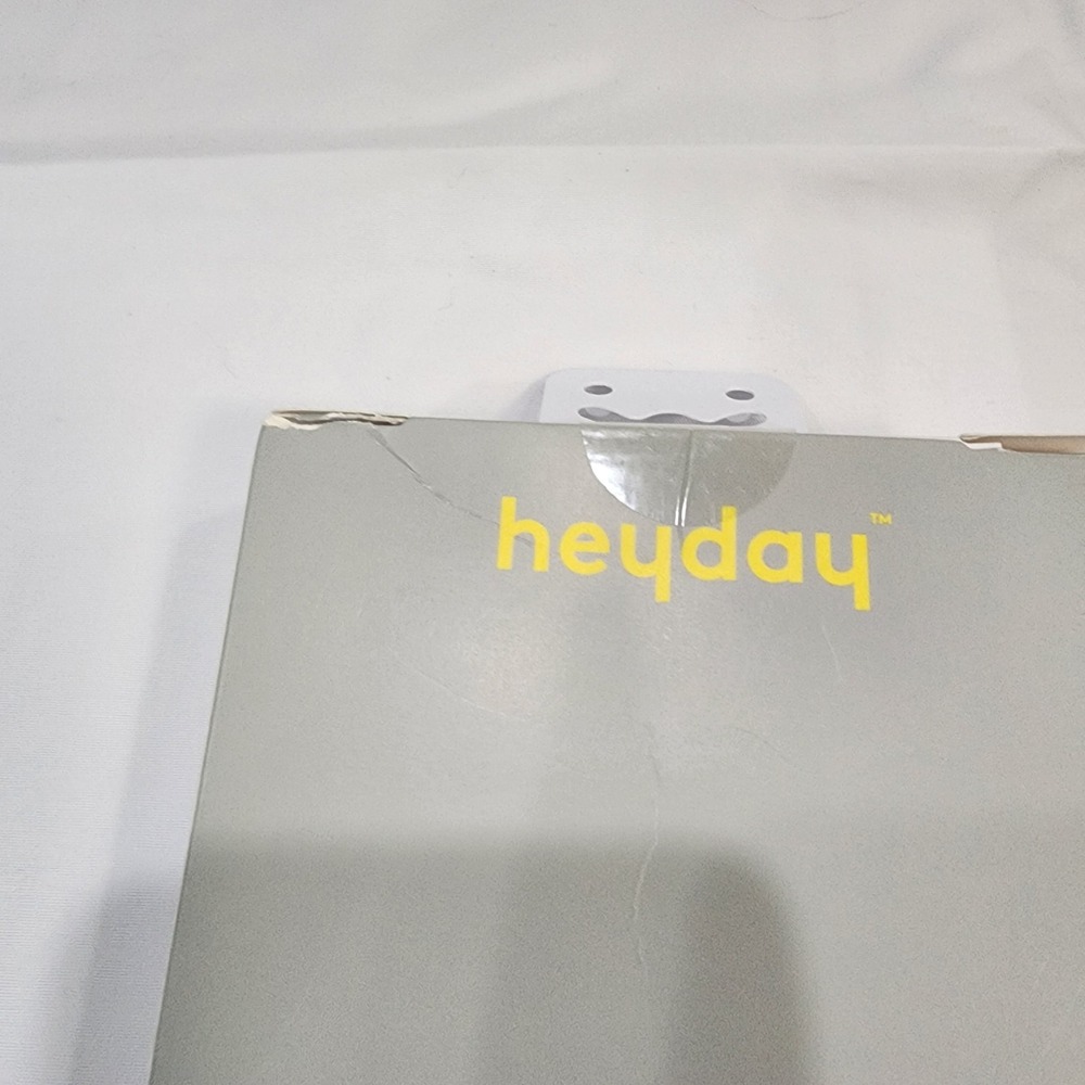 Heyday Wired Earbuds 2 Pack Green And Blue New Other - Picture 5 of 7